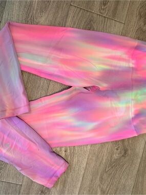 Women’s Lululemon Rainbow Tie-Dye Active Leggings